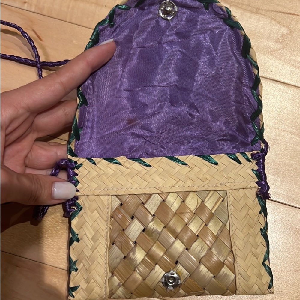 Hand woven Bahamian purse - Picture 4 of 4